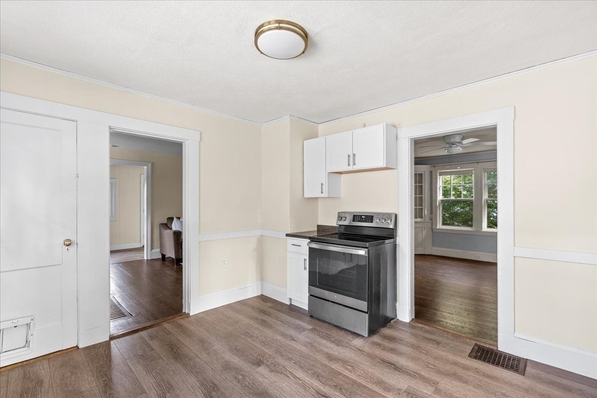 18 Fales Road, Dedham, MA Photo #16