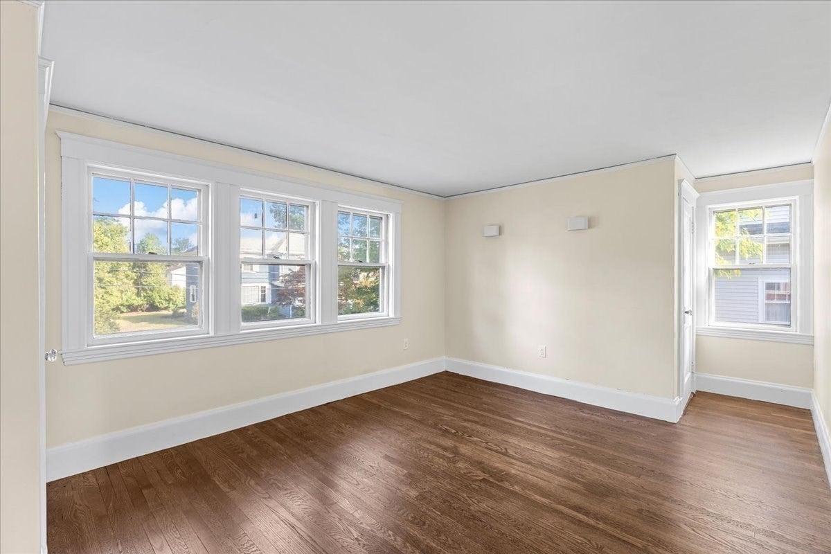 18 Fales Road, Dedham, MA Photo #24