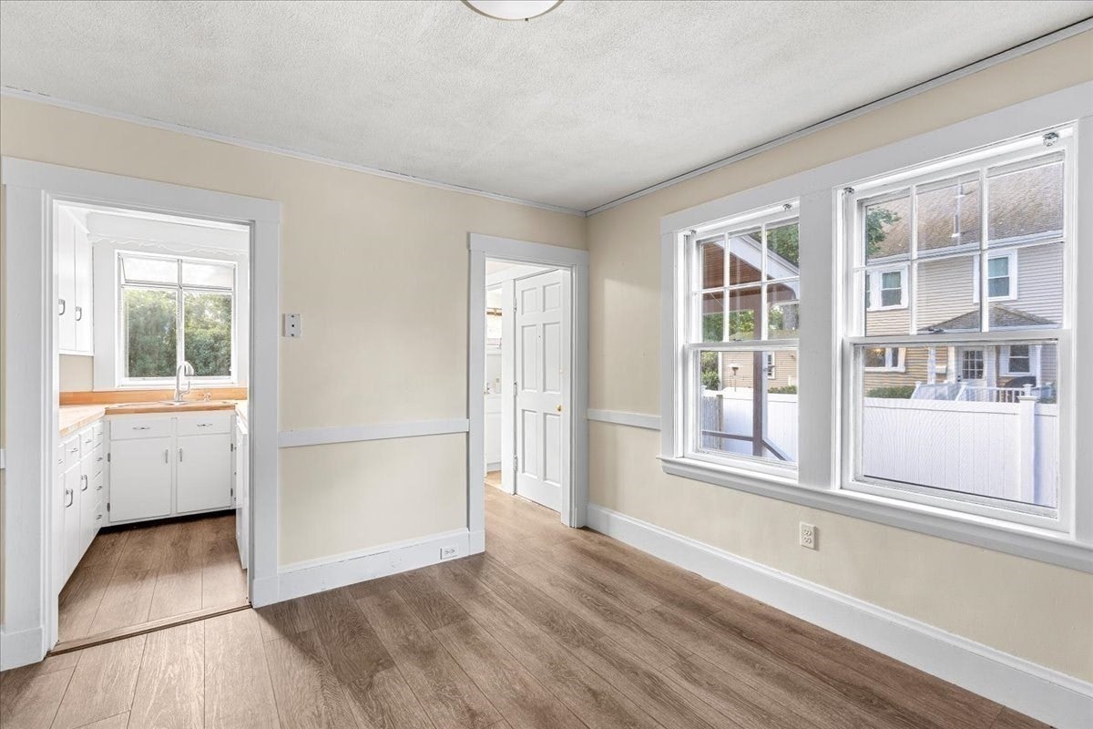 18 Fales Road, Dedham, MA Photo #17