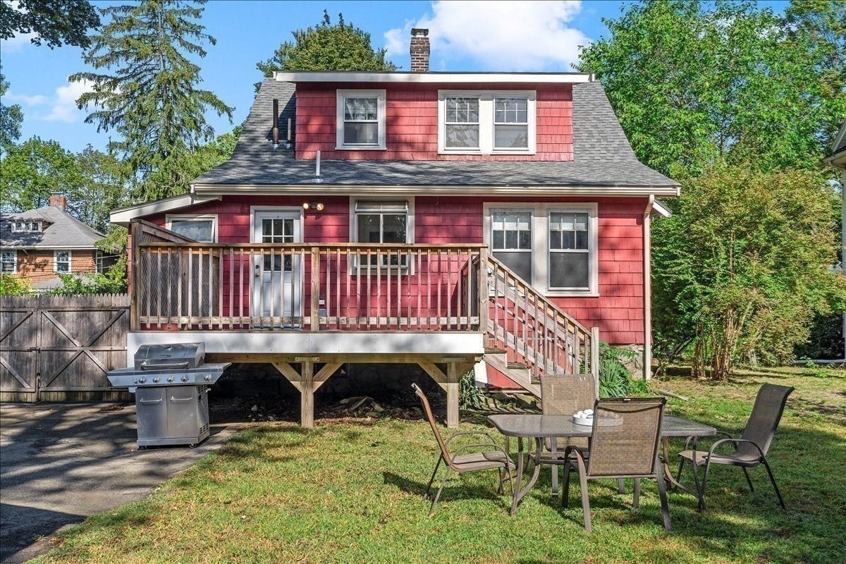 18 Fales Road, Dedham, MA Photo #37