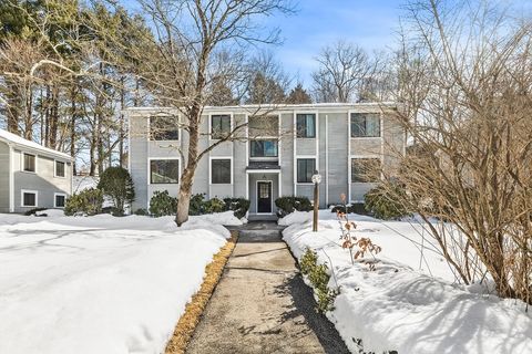 55 Staffordshire Ln B Concord MA 01742