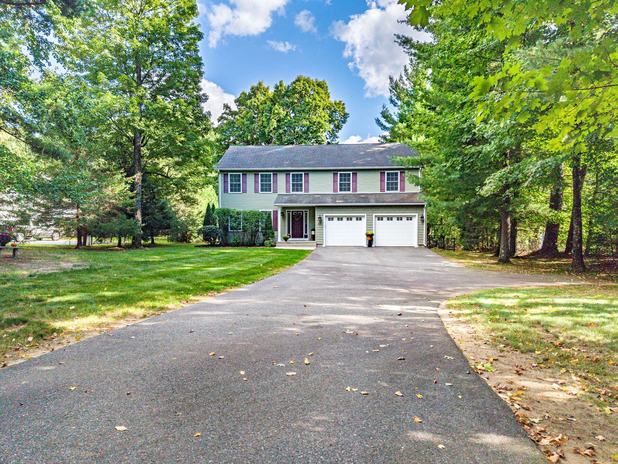 437 Porter Rd, East Longmeadow, MA, 437 Porter Rd, East Longmeadow, MA Photo #2