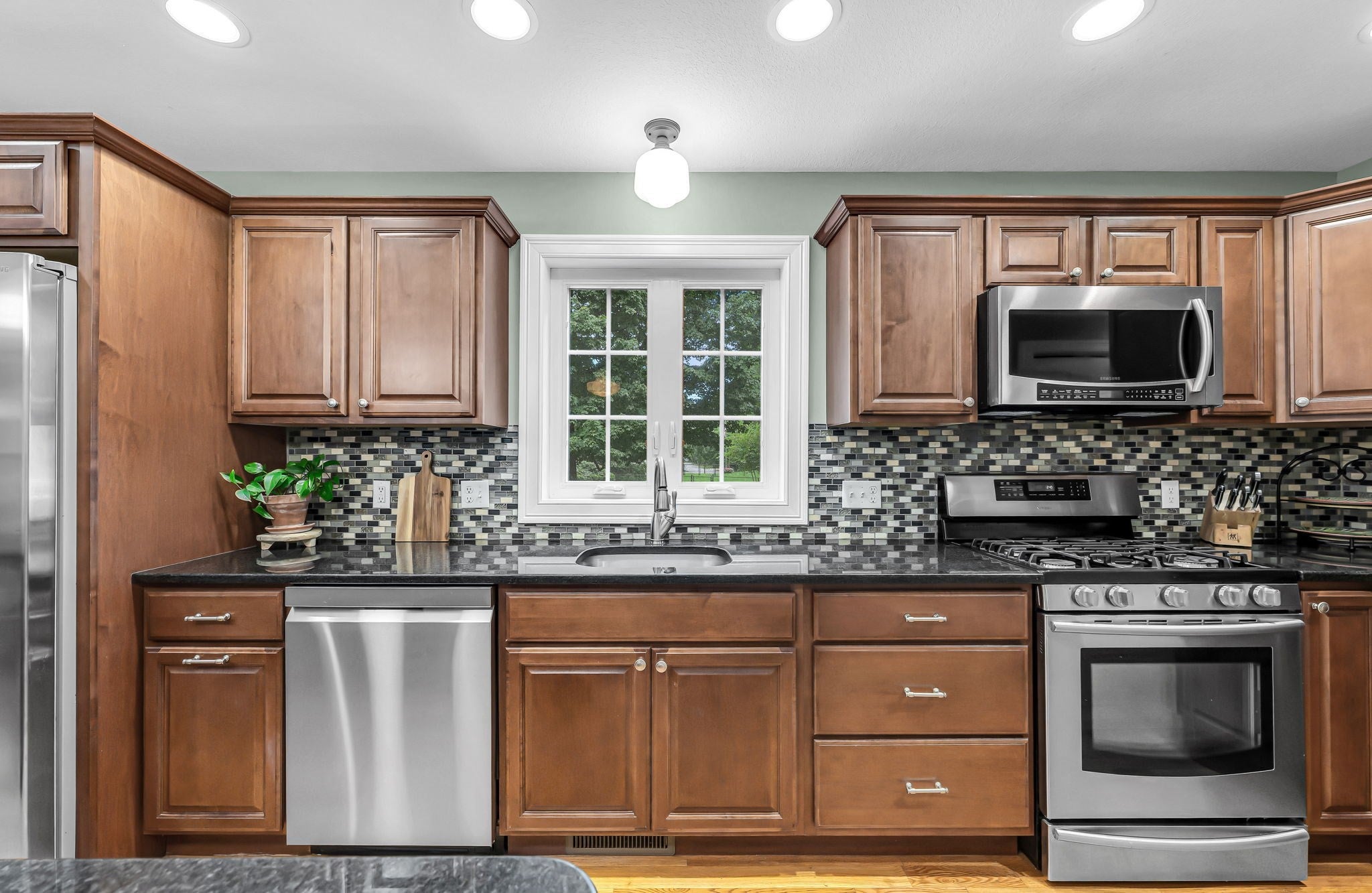 437 Porter Rd, East Longmeadow, MA, 437 Porter Rd, East Longmeadow, MA Photo #12