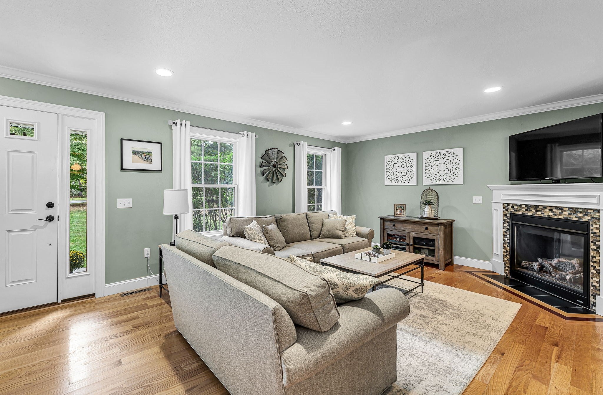 437 Porter Rd, East Longmeadow, MA, 437 Porter Rd, East Longmeadow, MA Photo #4