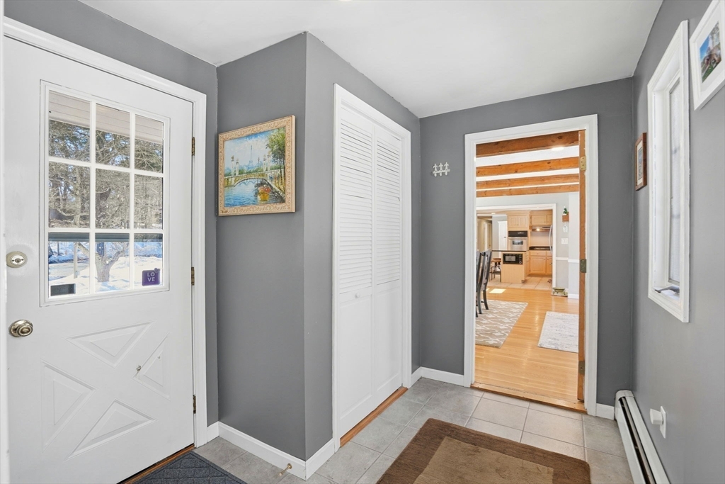 738 Mayflower Street