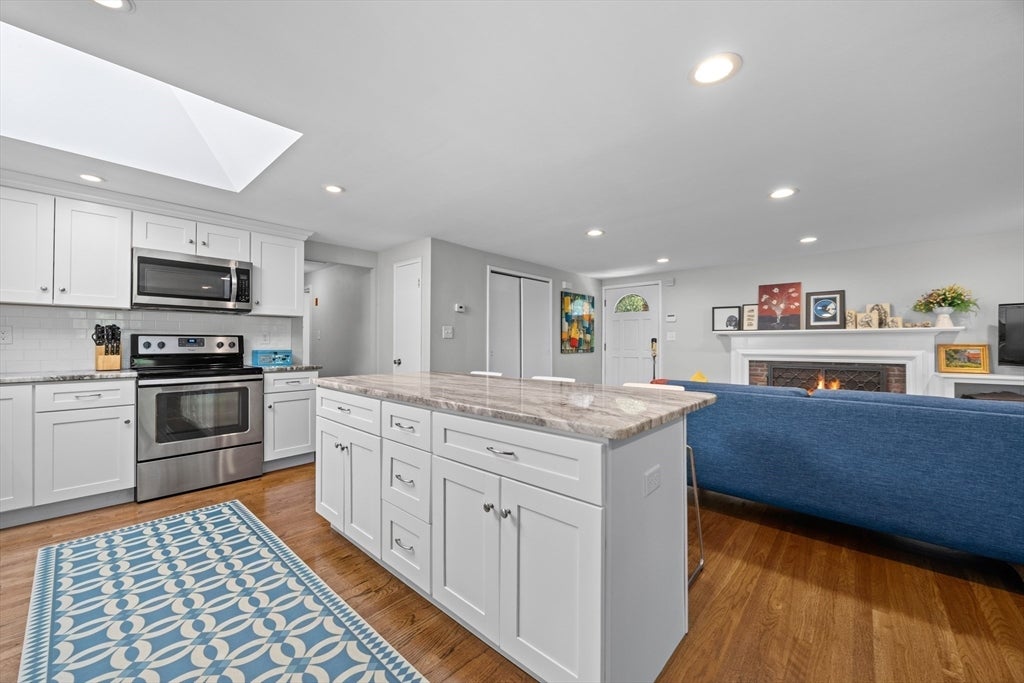 1093 Main St, Norwell, MA, 1093 Main St, Norwell, MA Photo #9