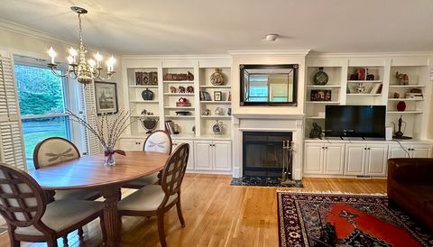 Photo of 96 Anderer Lane #5, Boston, MA 02132 (MLS # 73515160)