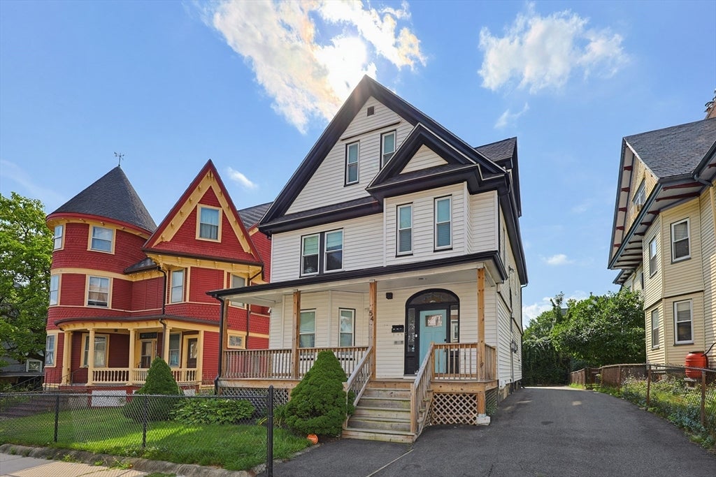 54 Bloomfield St 1