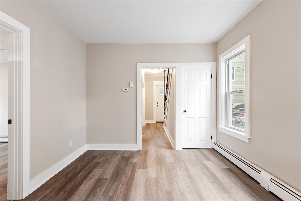 Lowell, Massachusetts 01850, United States, 4 Bedrooms Bedrooms, ,2 BathroomsBathrooms,Residential,Active,242723