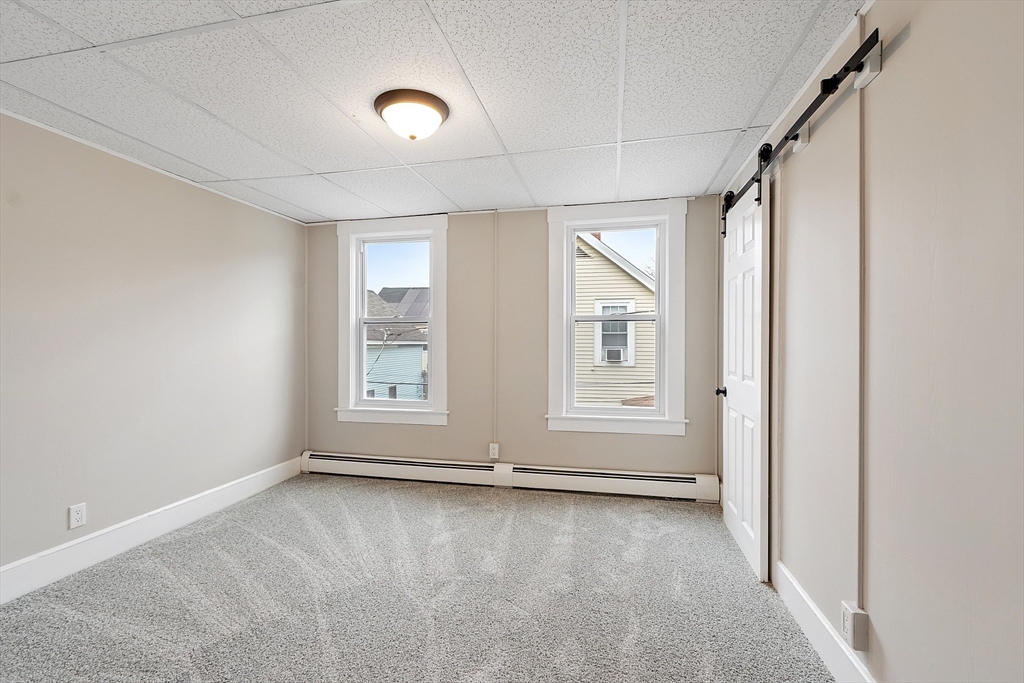 Lowell, Massachusetts 01850, United States, 4 Bedrooms Bedrooms, ,2 BathroomsBathrooms,Residential,Active,242723