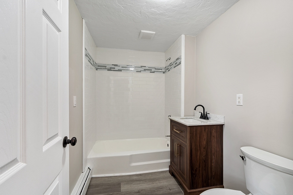 Lowell, Massachusetts 01850, United States, 4 Bedrooms Bedrooms, ,2 BathroomsBathrooms,Residential,Active,242723