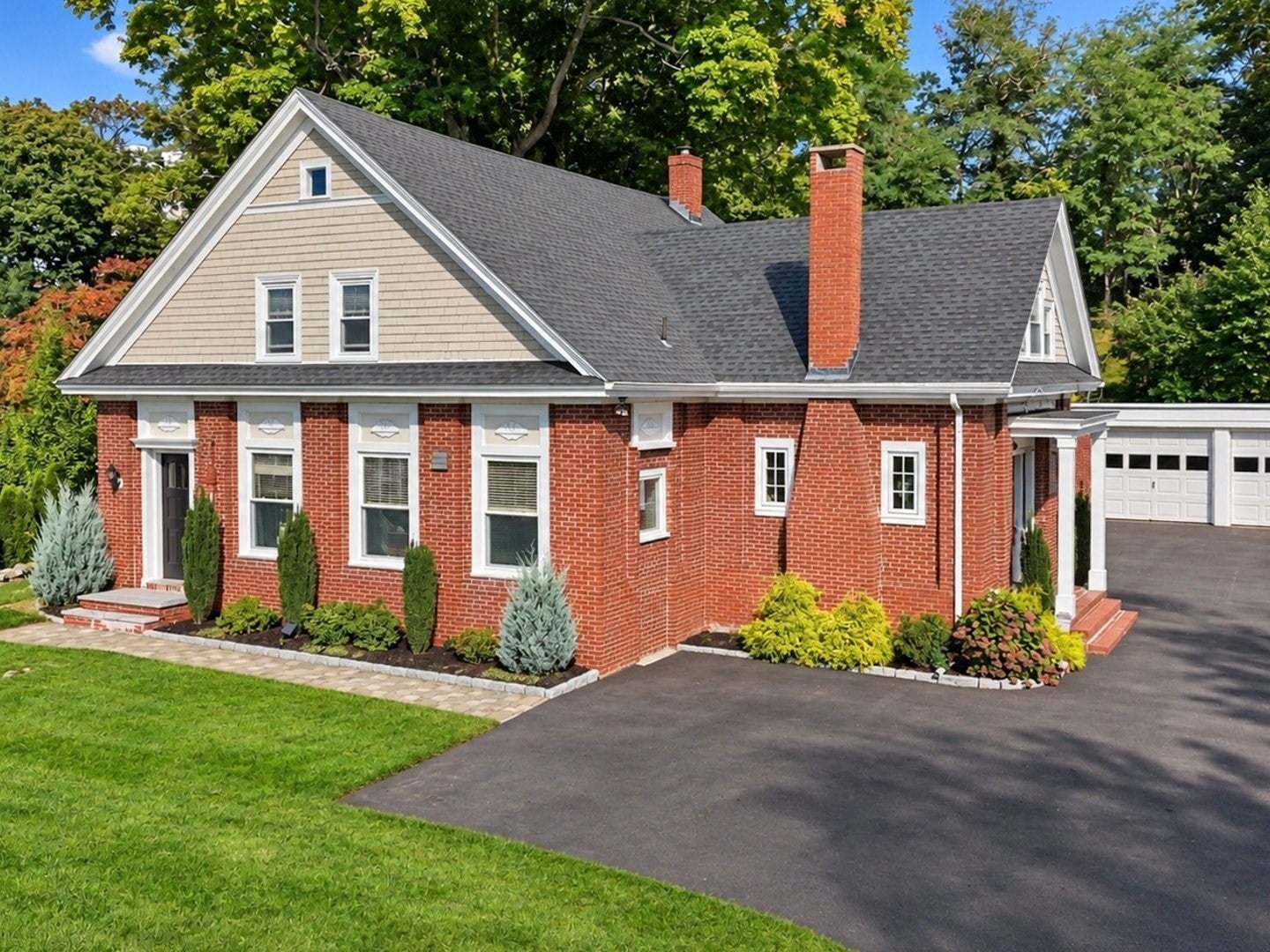 30 Hale St