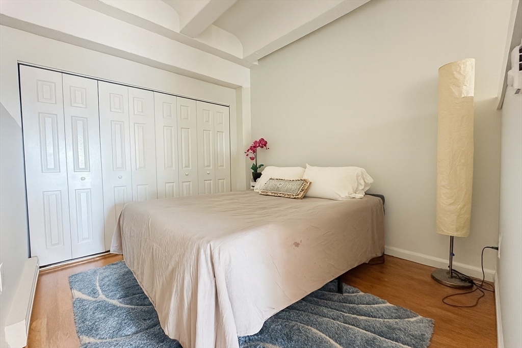 12 Stoneholm St 529