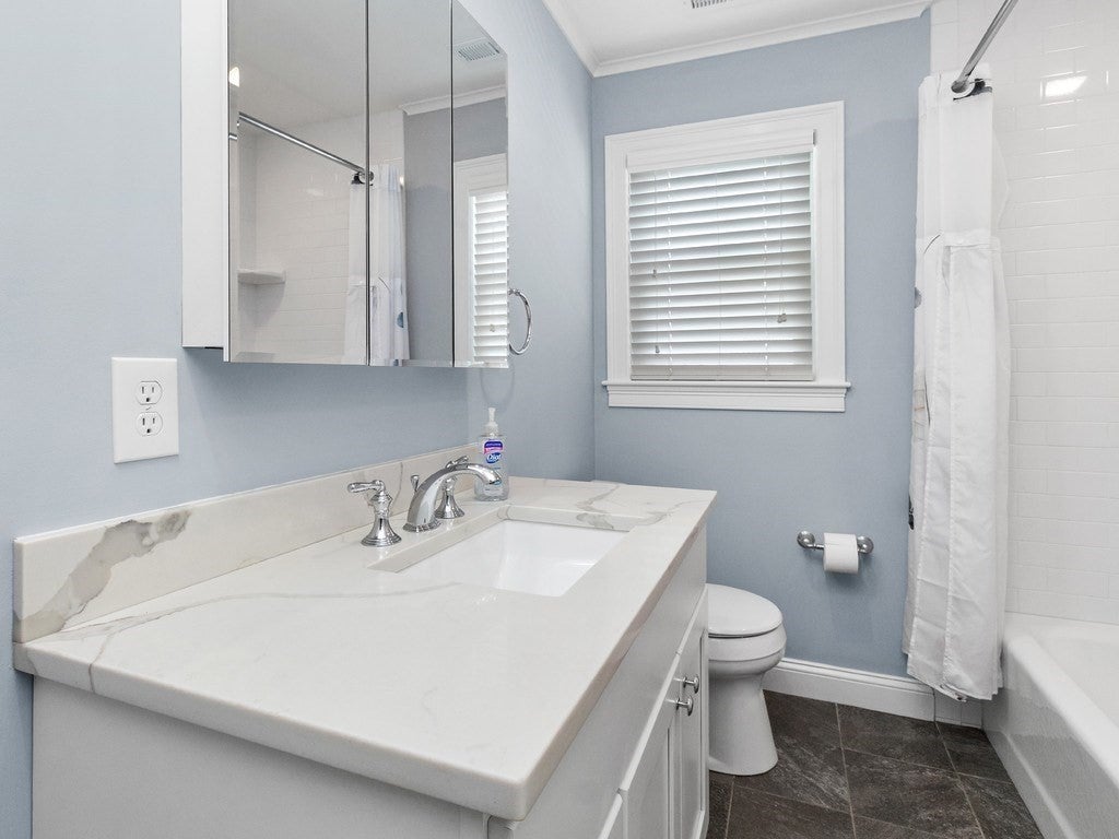 33 Auburn St #2, Waltham, MA, 33 Auburn St #2, Waltham, MA Photo #20