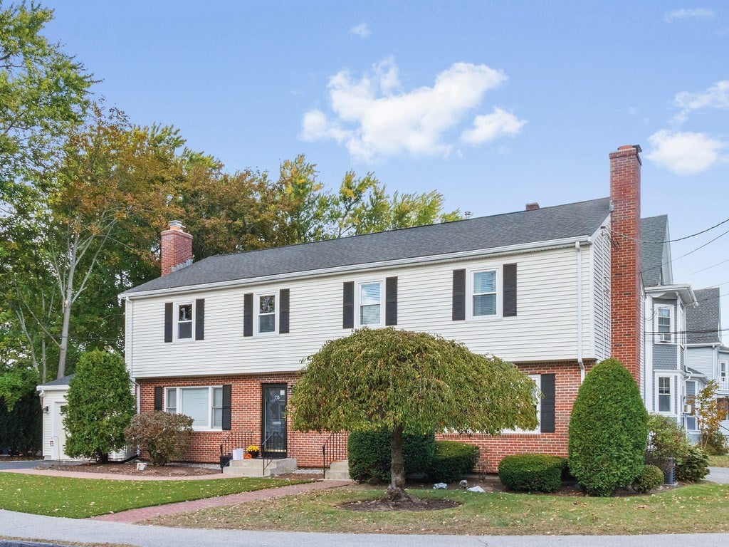 33 Auburn St #2, Waltham, MA, 33 Auburn St #2, Waltham, MA Photo #1