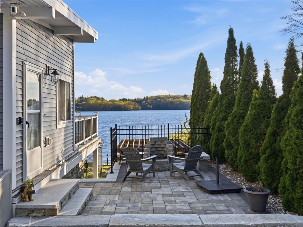 21 Spruce Drive