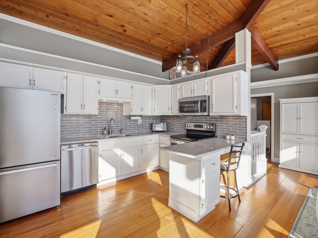 21 Spruce Drive