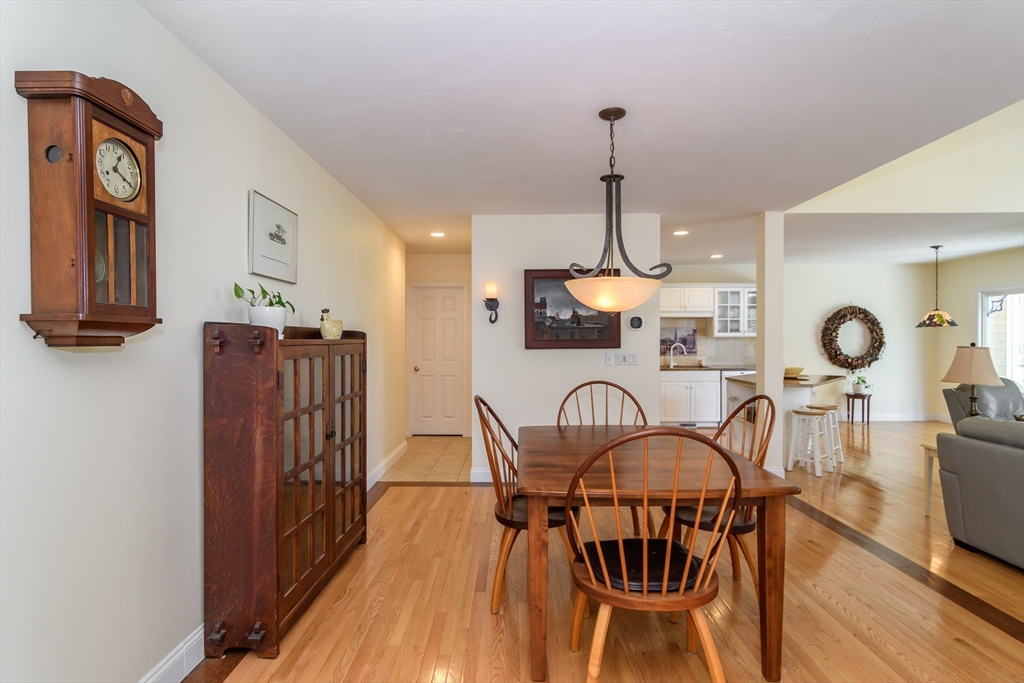 12 Sea Knoll Ct 12