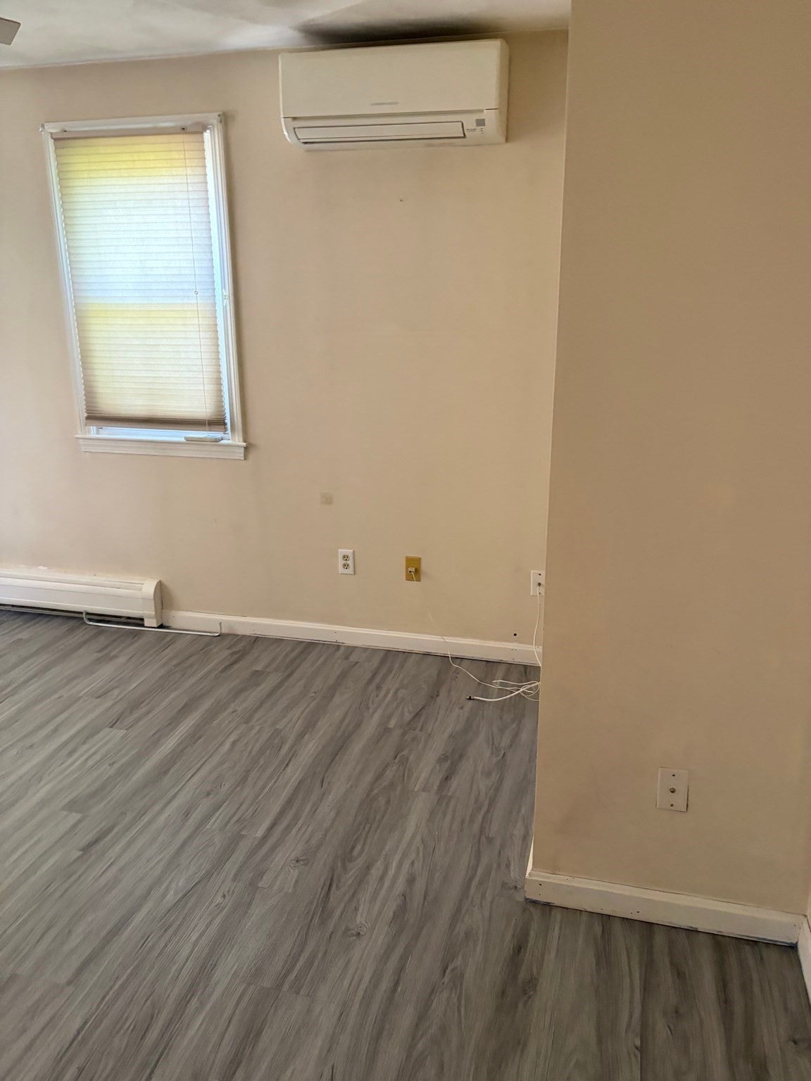 126 Waltham St