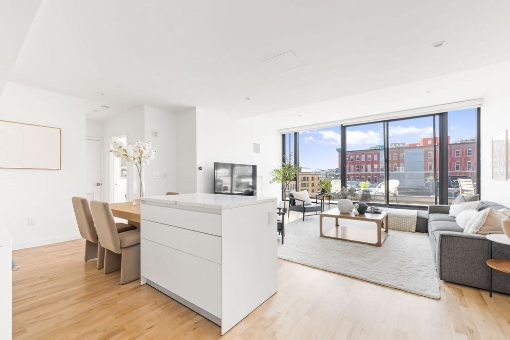 346 Congress St #703, Boston, MA Photo #10
