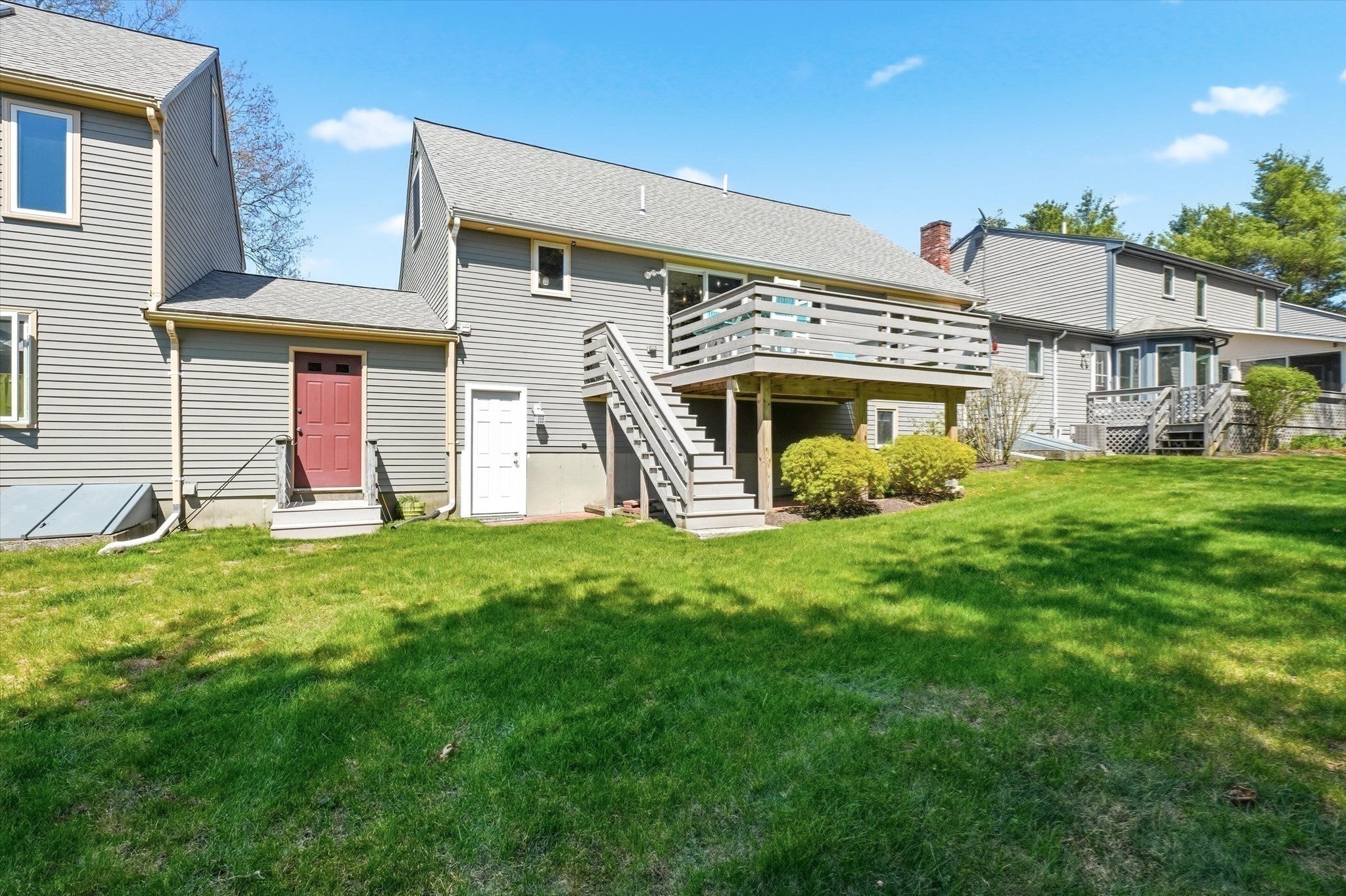 229 Comfort St 229