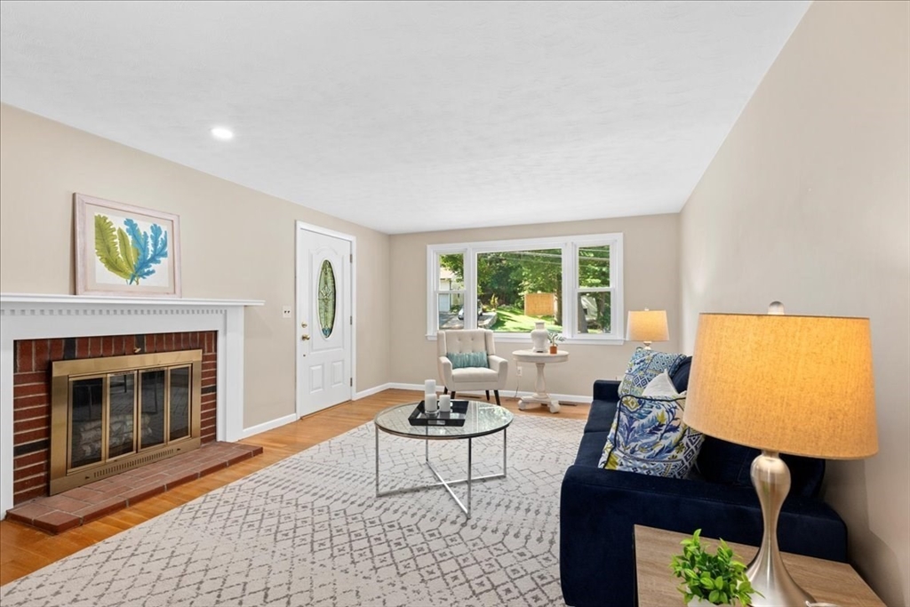 8 Reardon Rd