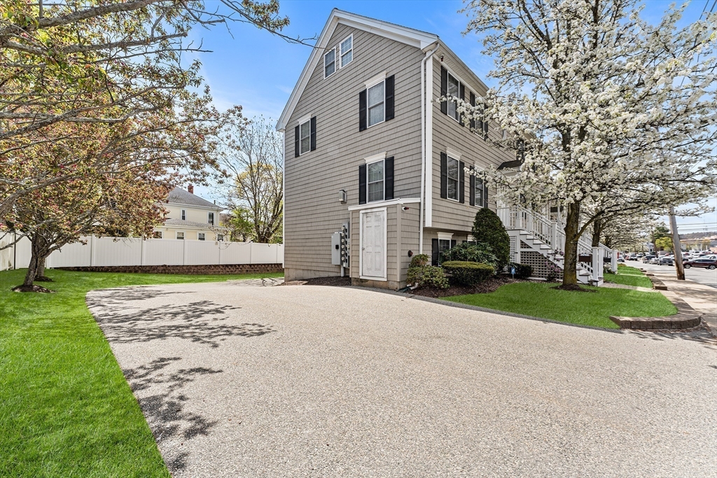 30 Russell St 5