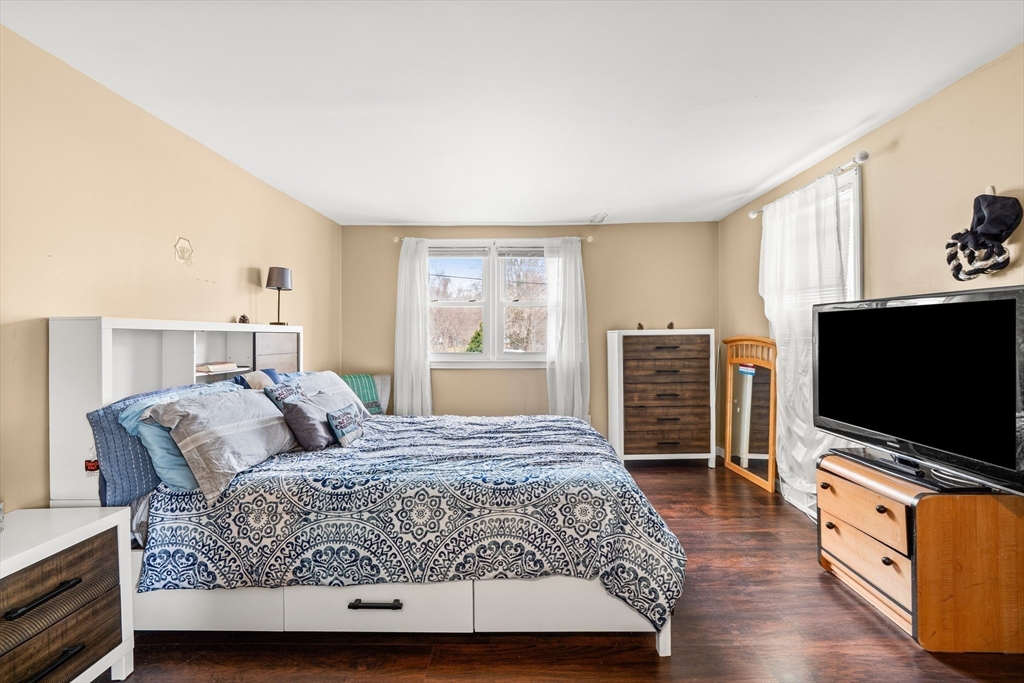 54 Shirley Ave, Lowell, MA, 54 Shirley Ave, Lowell, MA Photo #8