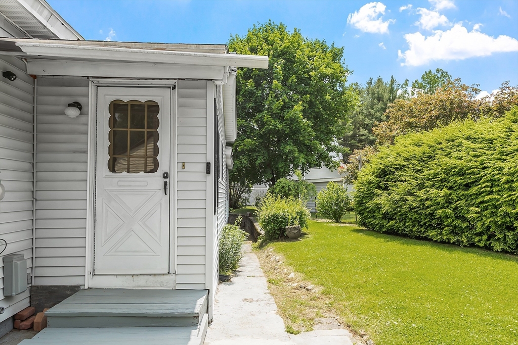 128 Arthur Ave