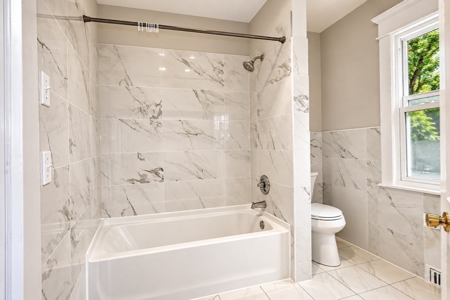 121 Elm St, Agawam, MA, 121 Elm St, Agawam, MA Photo #16