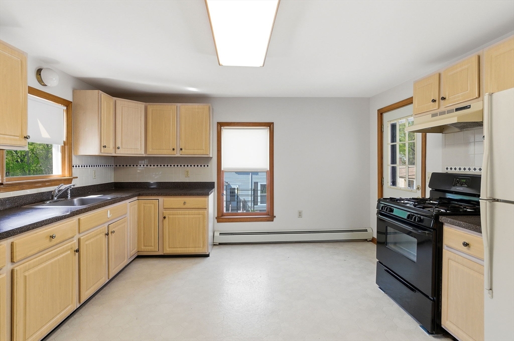 22 Franklin St, Woburn, MA Photo #26
