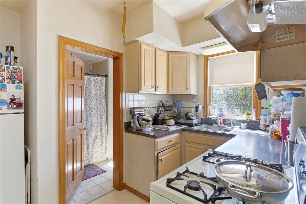 22 Franklin St, Woburn, MA Photo #14