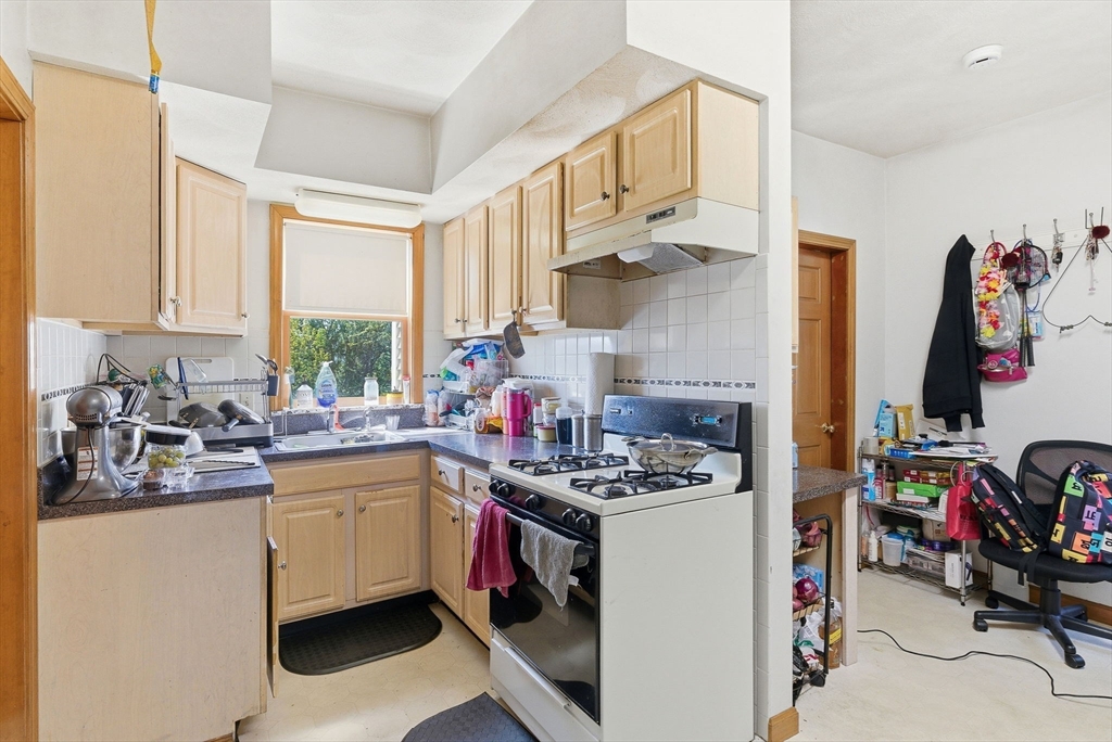 22 Franklin St, Woburn, MA Photo #13