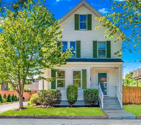 11 Gilbert St Framingham MA 01702