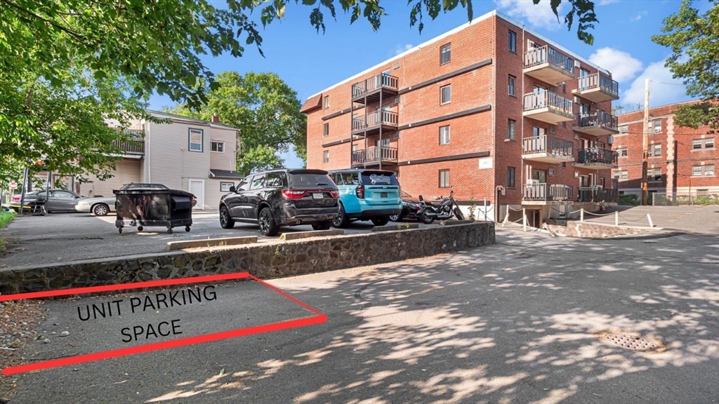 26 W Wyoming Ave 1F