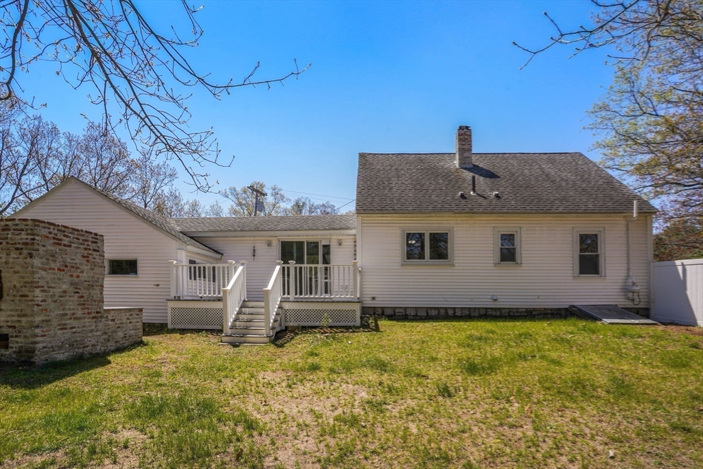 54 Meadowbrook Rd
