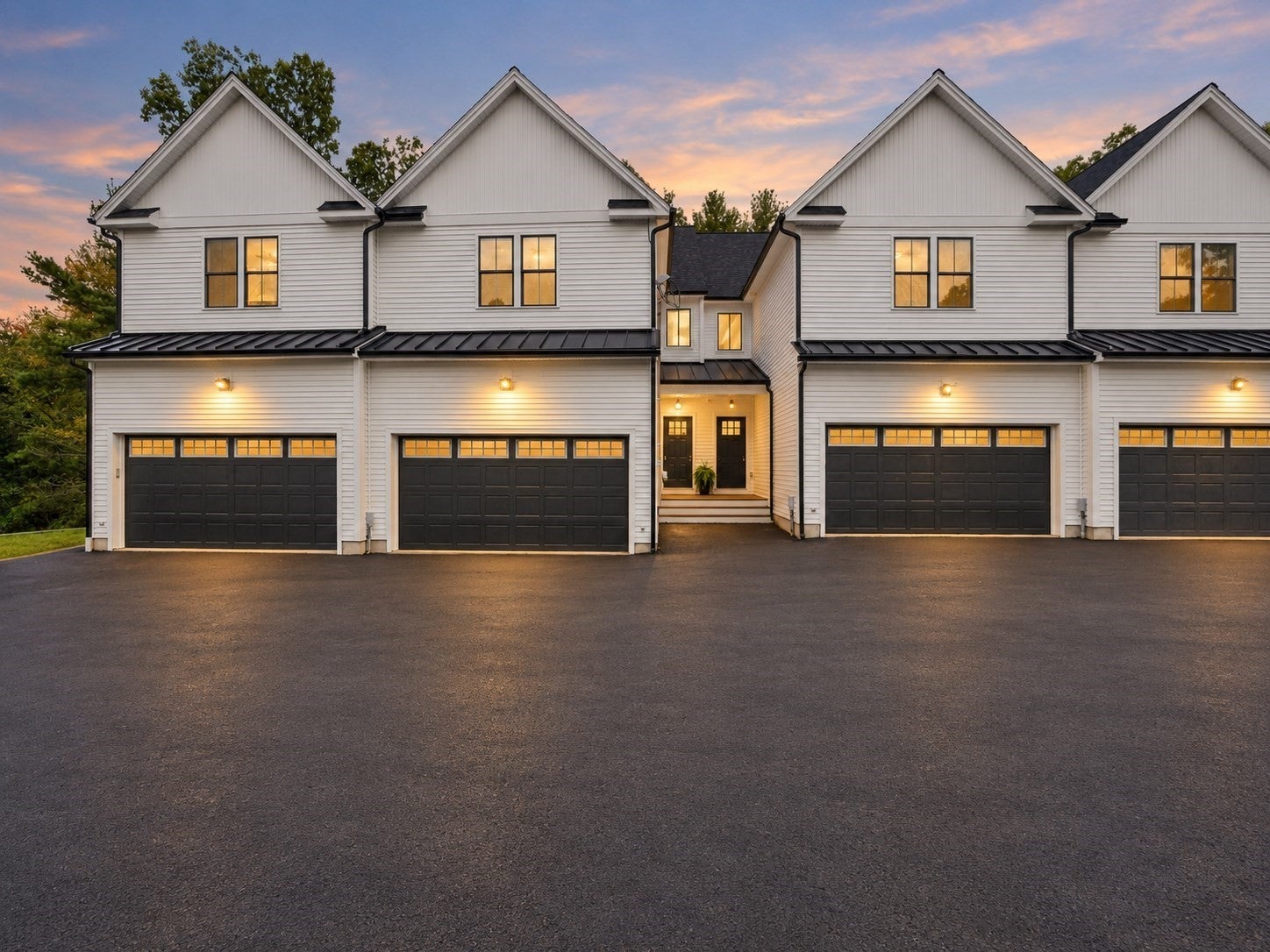 Photo of 41 Homeward Avenue, Uxbridge, MA
