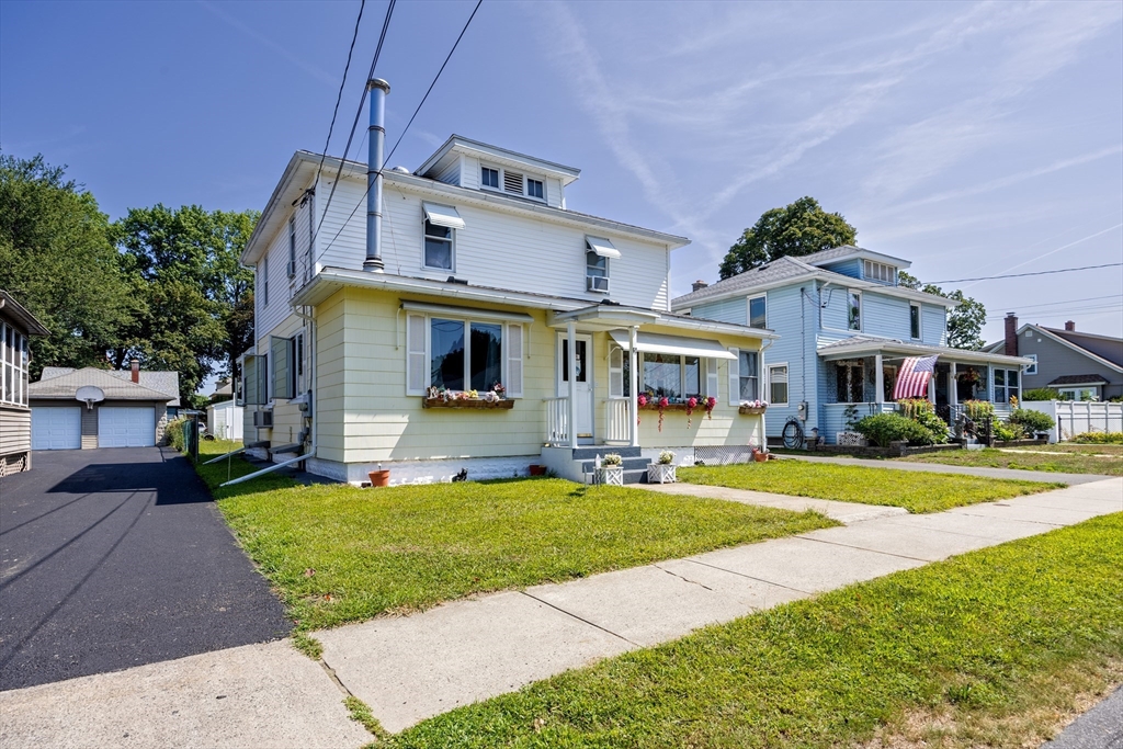 62 Charpentier Blvd