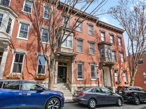 43 Chestnut Street Boston MA 02129