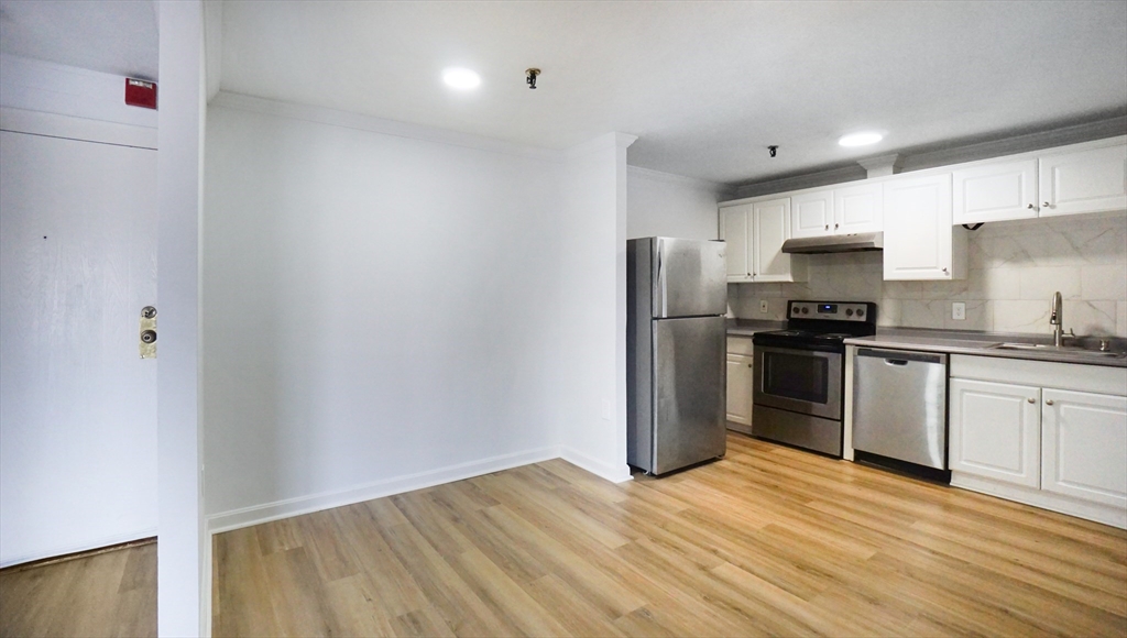 115 W Squantum St 203