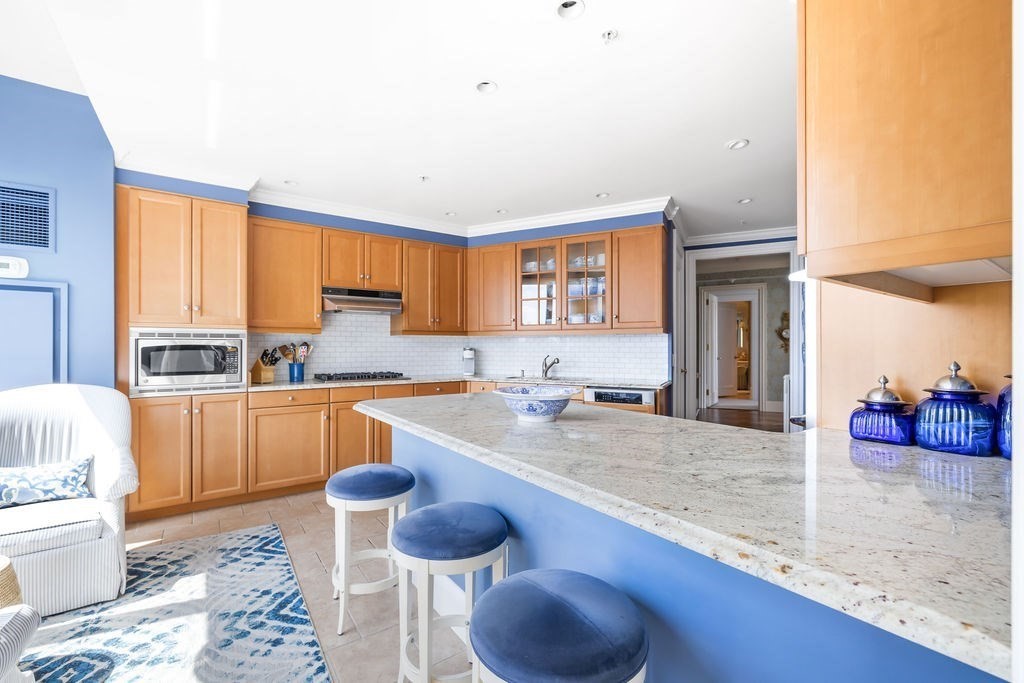 1 Avery St #26D, Boston, MA Photo #12