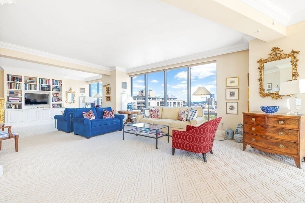 1 Avery St 26D
