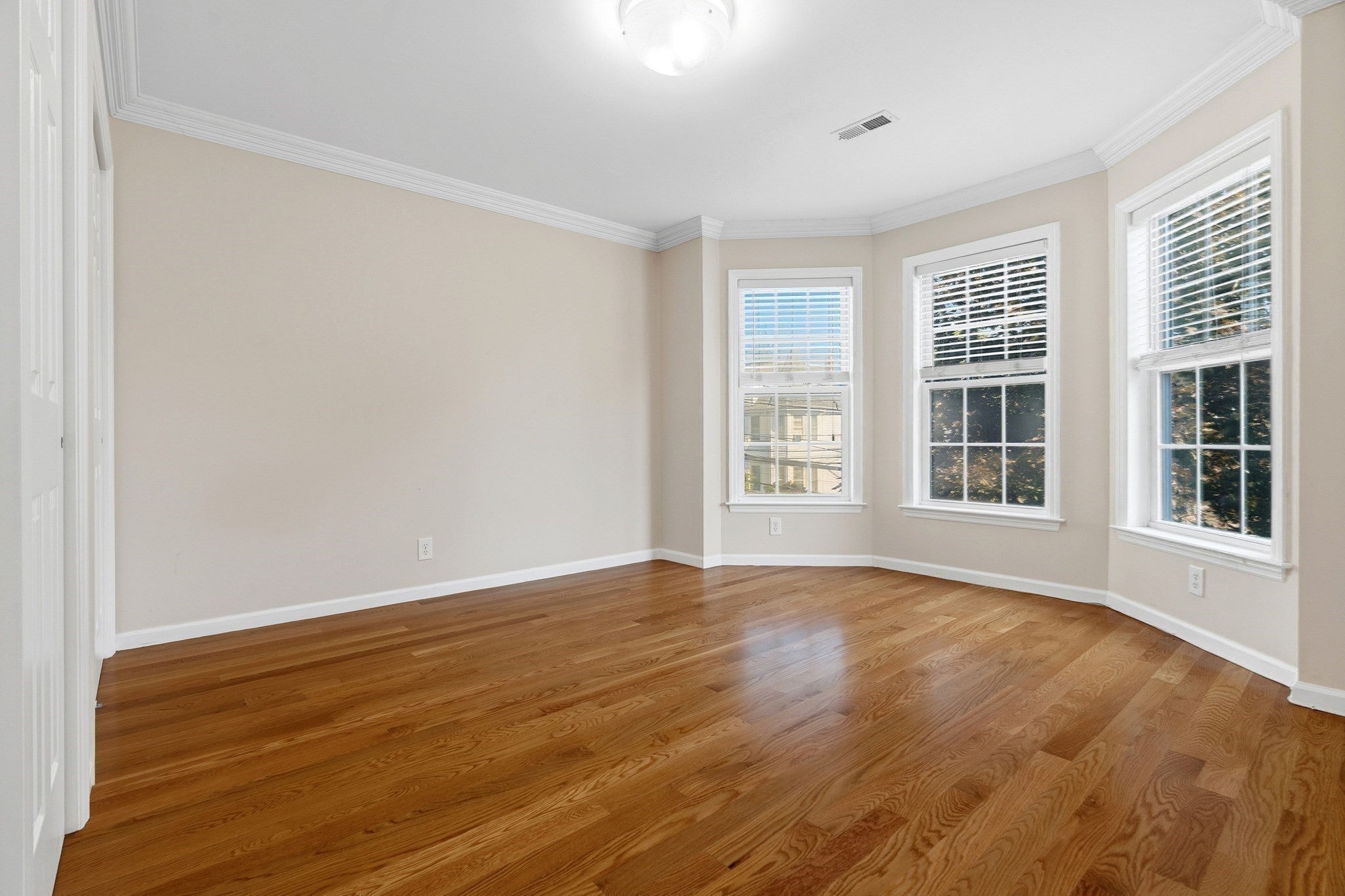70 Gardner St, Boston, MA, 70 Gardner St, Boston, MA Photo #29