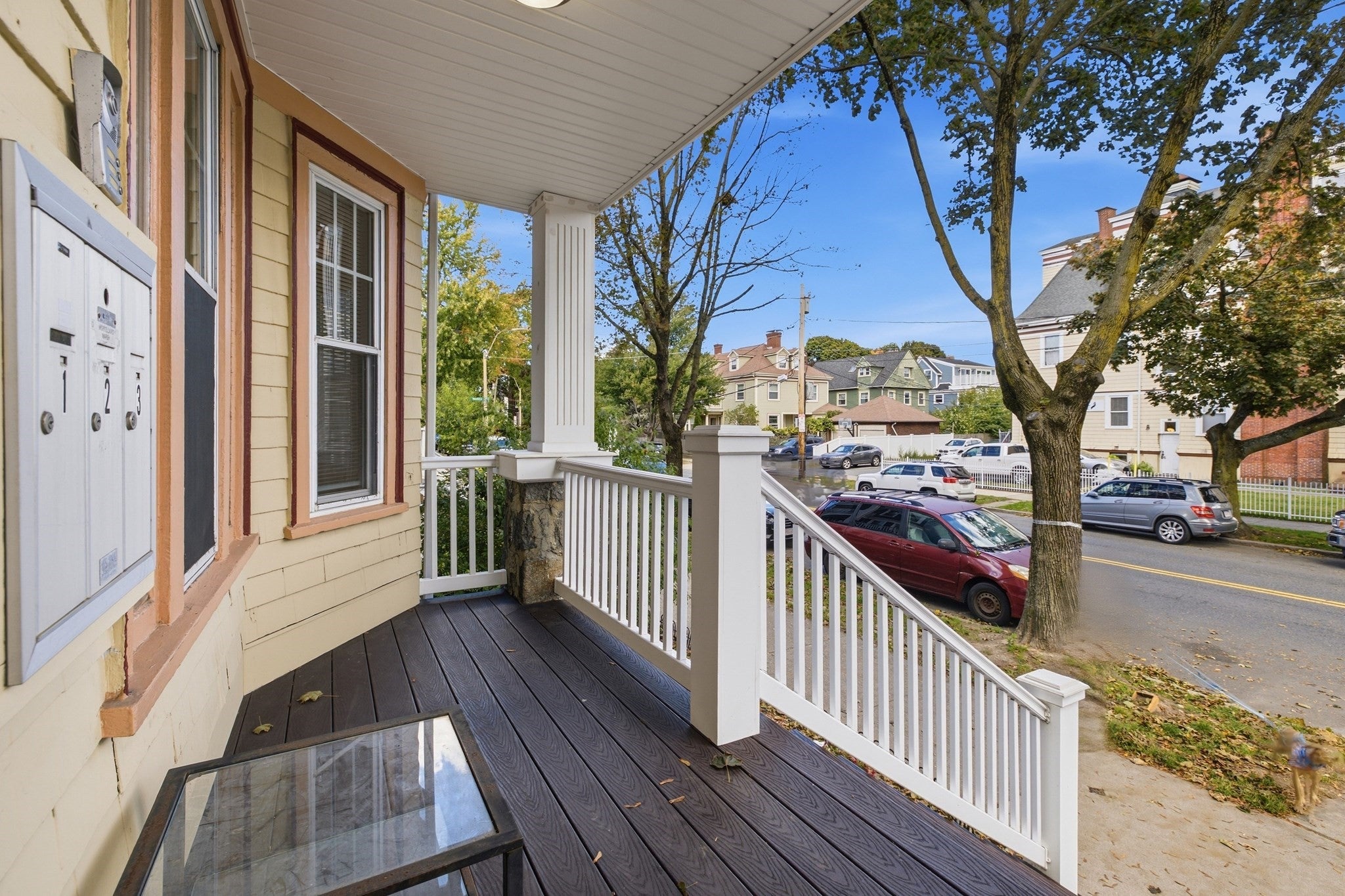 49 Pleasant St 1