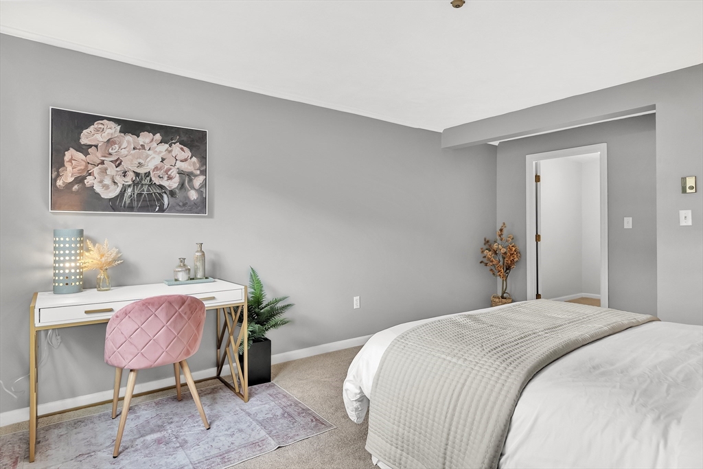 58 Spencer Rd 18K