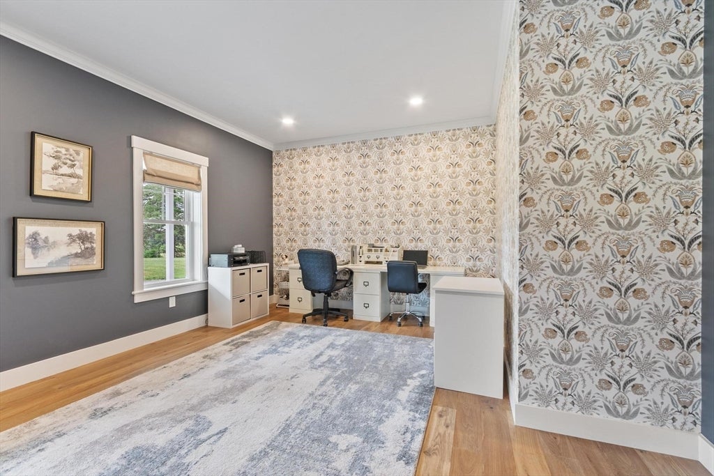 989 Pleasant St, Leominster, MA, 989 Pleasant St, Leominster, MA Photo #16