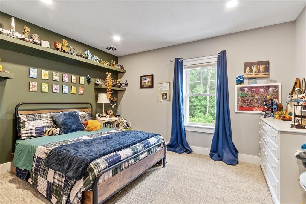 989 Pleasant St, Leominster, MA, 989 Pleasant St, Leominster, MA Photo #22