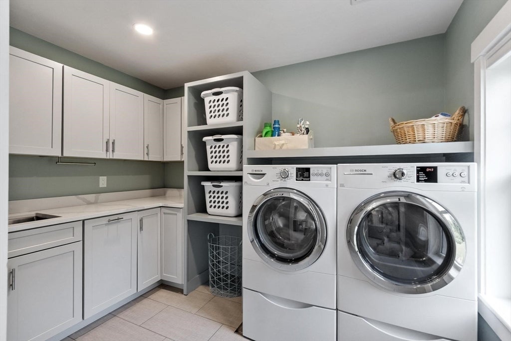 989 Pleasant St, Leominster, MA, 989 Pleasant St, Leominster, MA Photo #23