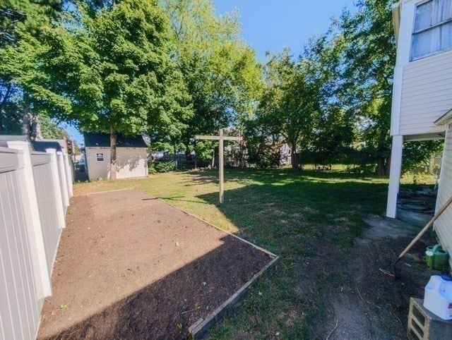 49 Carew Terrace, Springfield, MA Photo #15