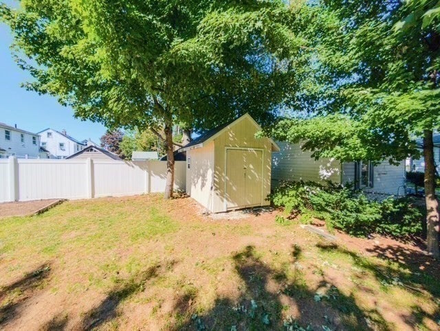 49 Carew Terrace, Springfield, MA Photo #17